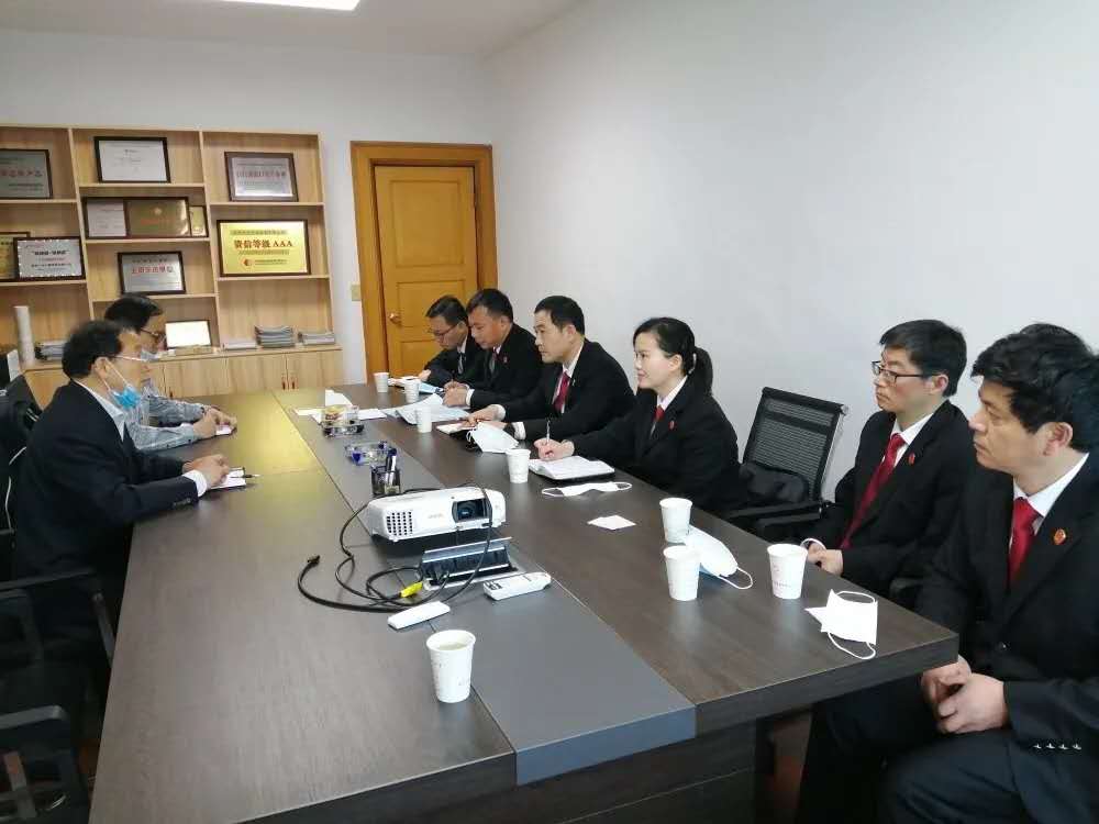 天宁法院曹宏俊院长一行走访商丘一步，支吃祗业依法经营，为企业保驾护航